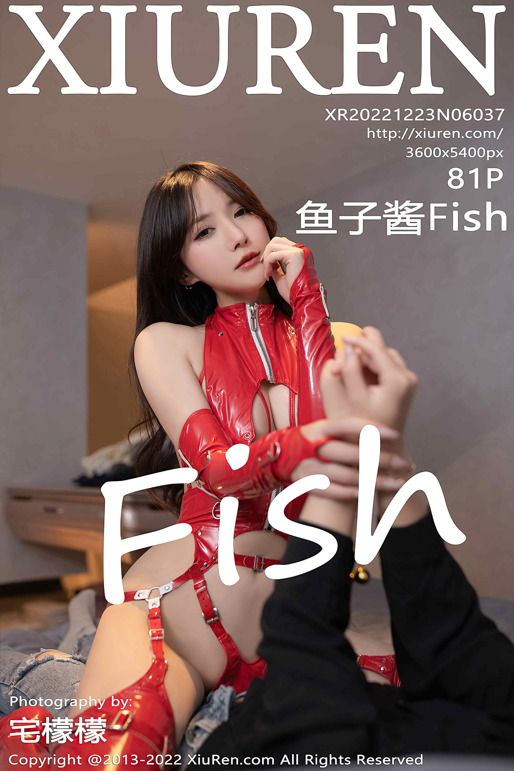 [XiuRen秀人网] 2022.12.23 No.6037 鱼子酱Fish 圣诞美腿[81P/778M]